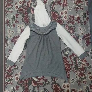 پیراهن کلاهدار دخترانه