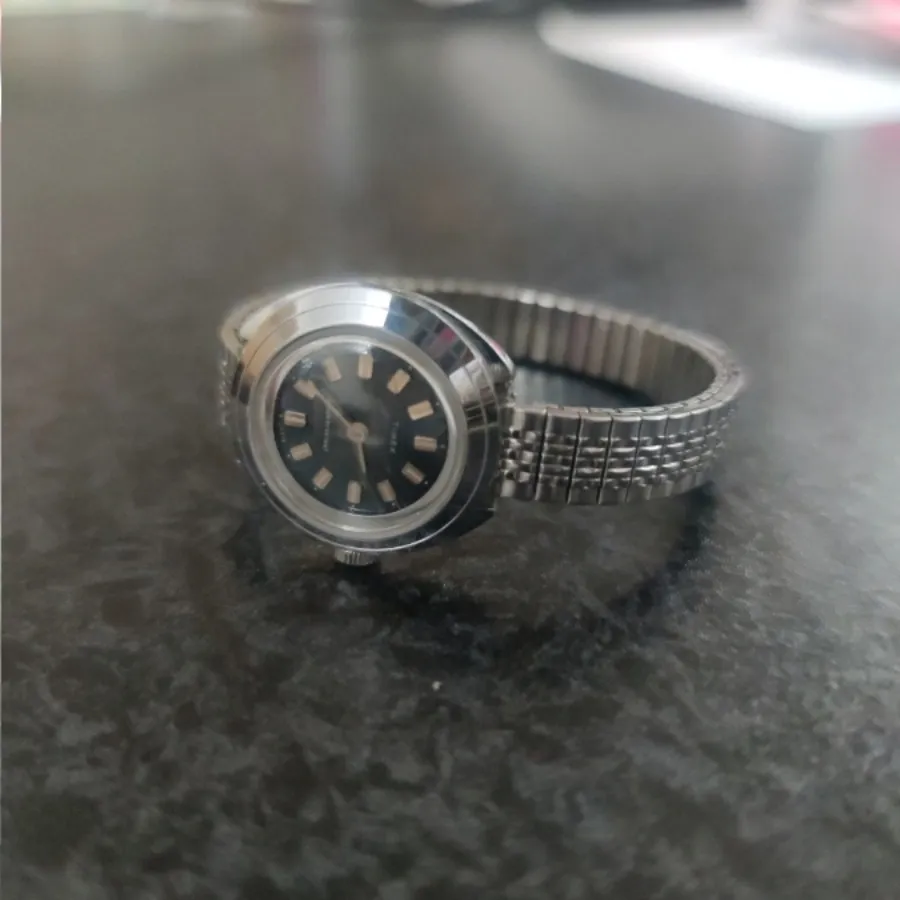 ساعت مچی زنانه