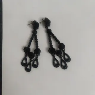 گوشواره کریستال مشکی