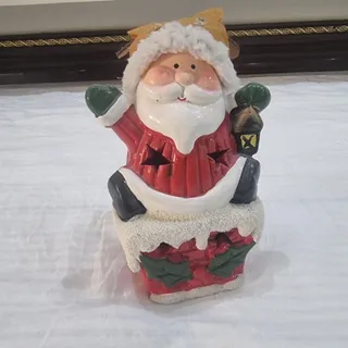 مجسمه بابا برفی