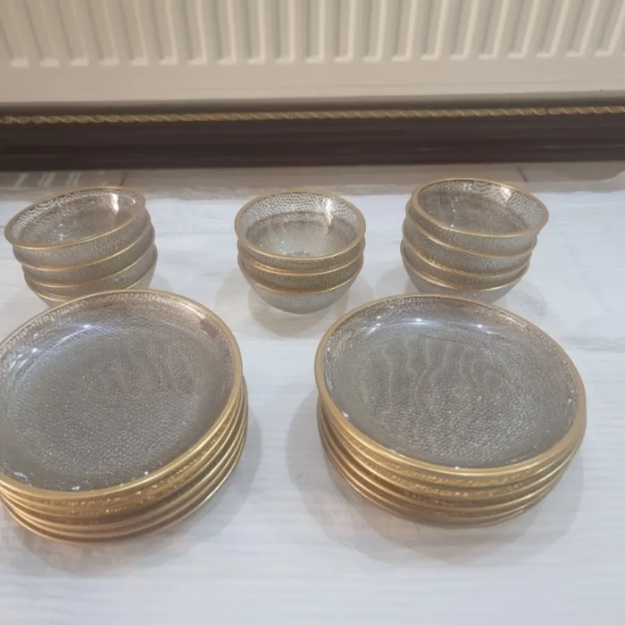 کاسه و پیشدستی