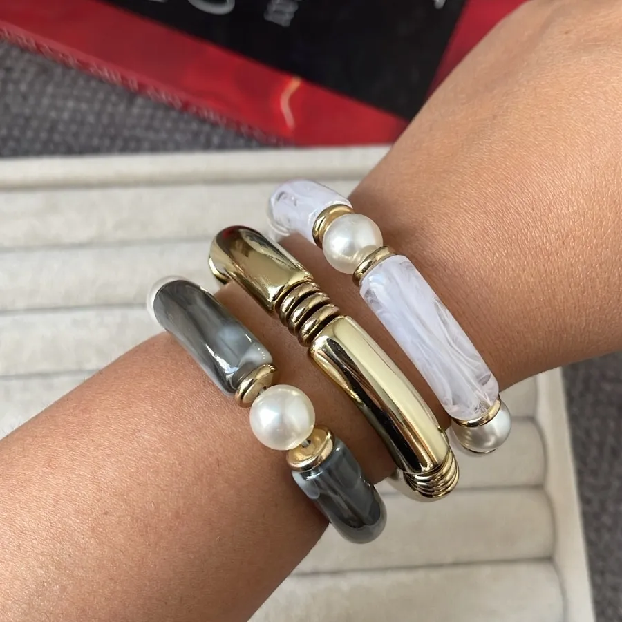 دستبند کشی شیشه ای