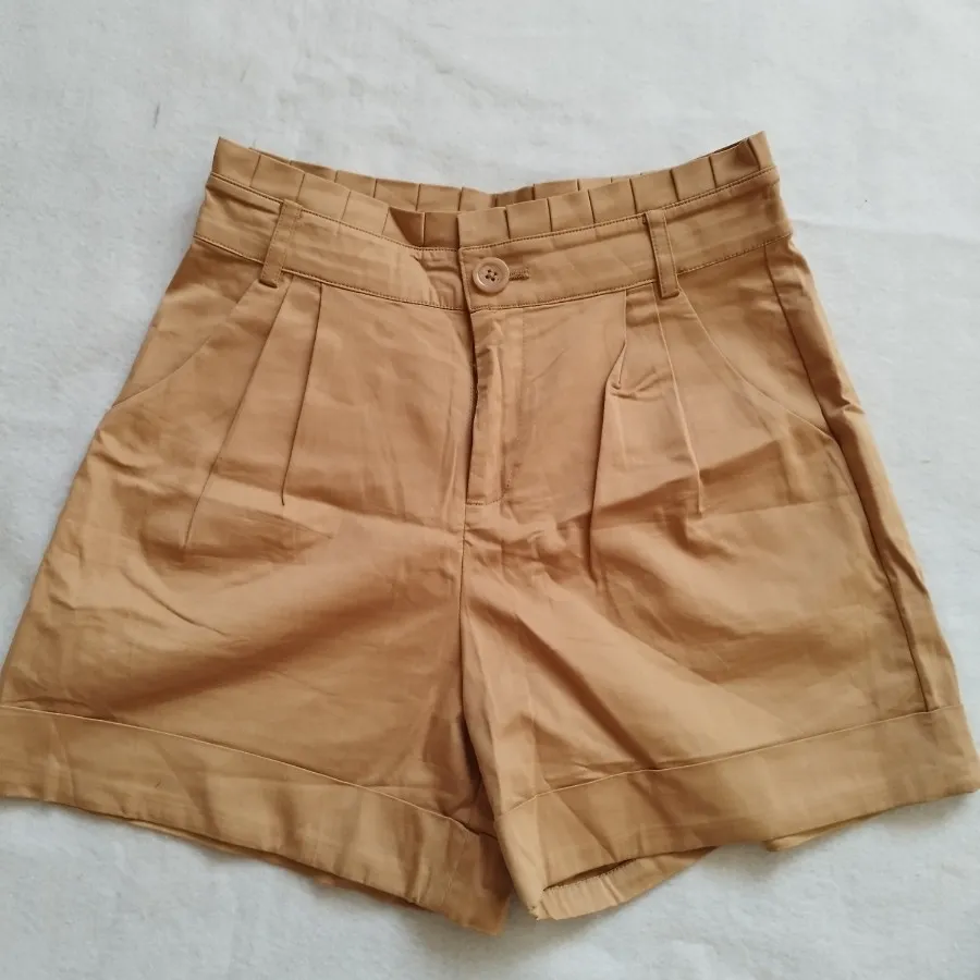 شلوارک دامنی