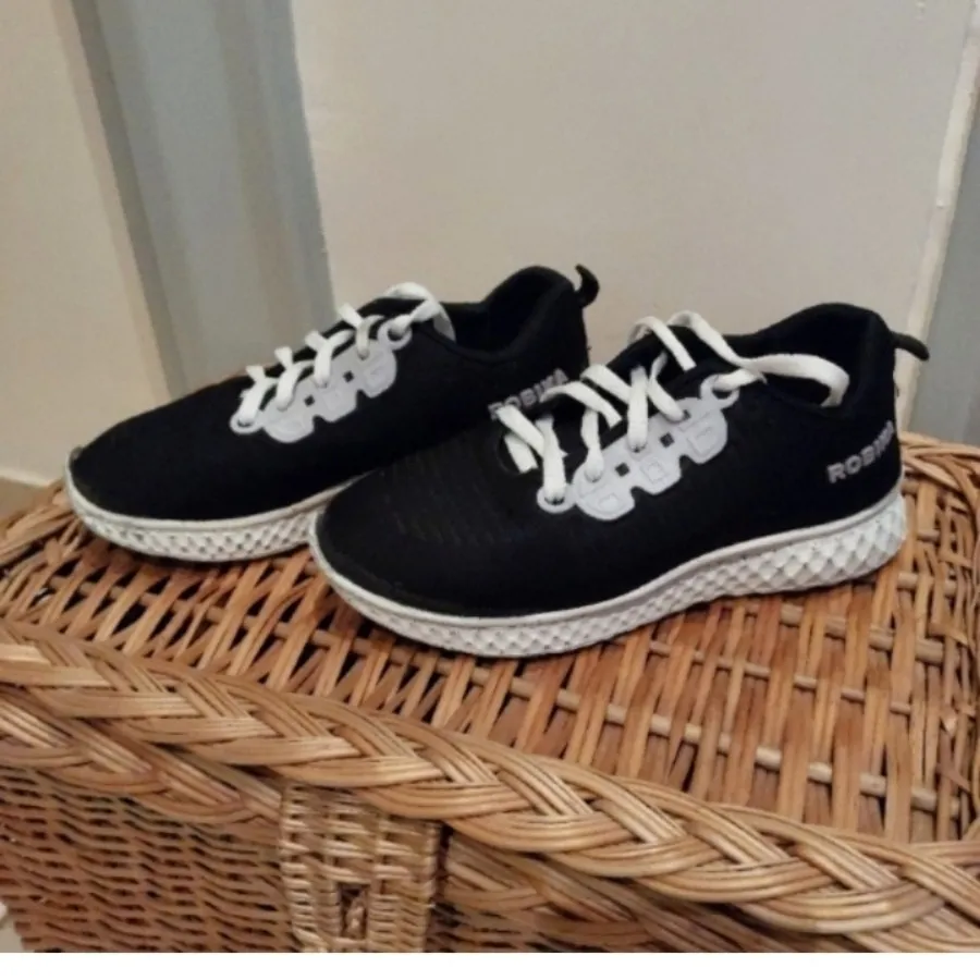 کتونی اسپرت