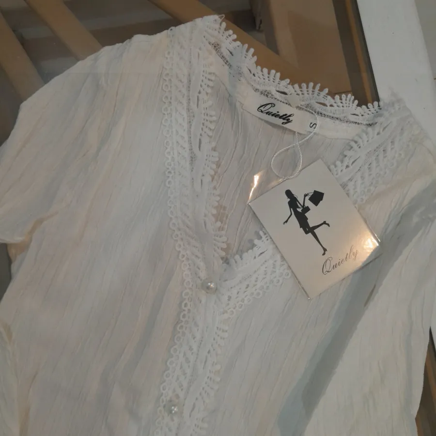 شومیز سفید آستین بلند