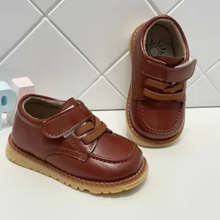 کفش چرم بچگانه