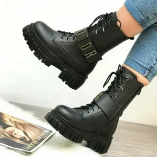 بوت و نیم بوت زنانه