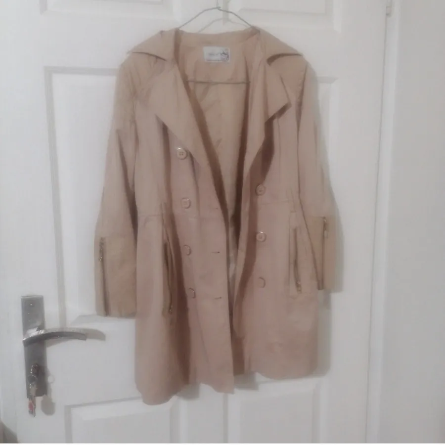 بارونی کرمی روبین