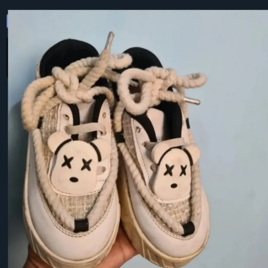 کفش اسپورت دخترونه