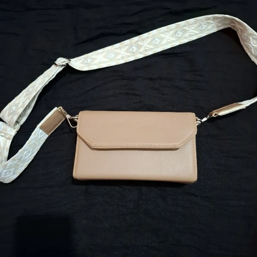 کیف دوشی نسکافه ای