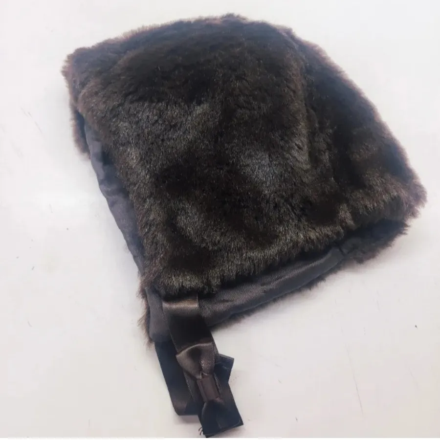 کلاه رو گوشی 
پشمی و گرم