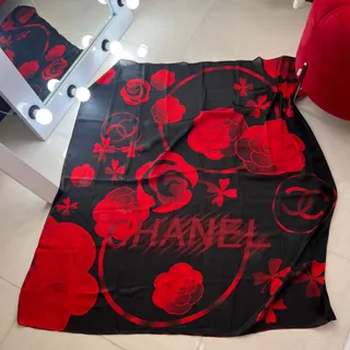 روسری ایتالیایی