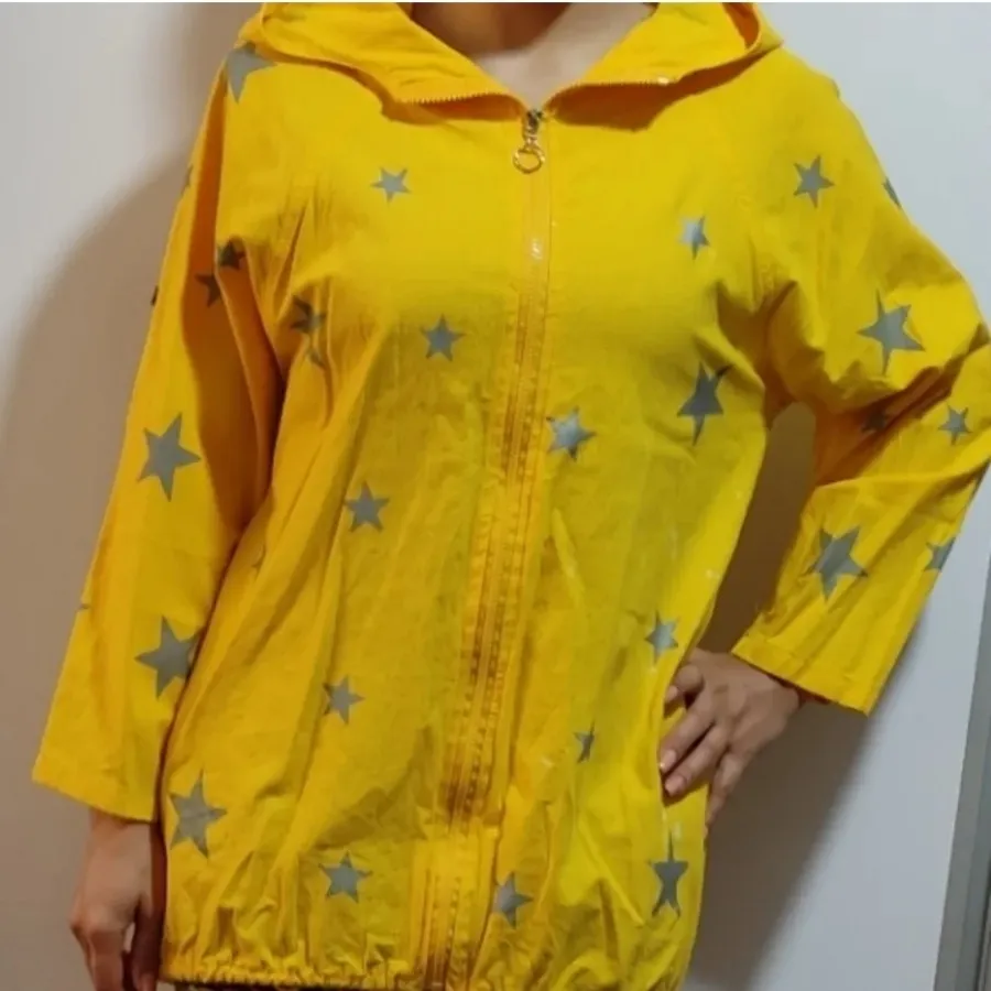 سوییشرت نخی در حد نو