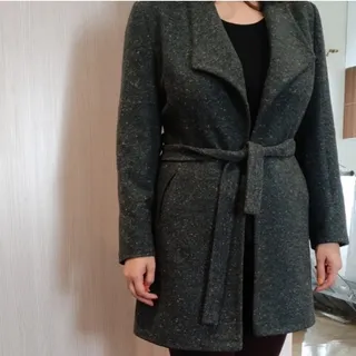 پالتو گرم در حد نو