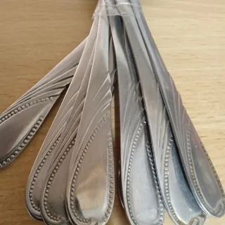 قاشق و چنگال استیل