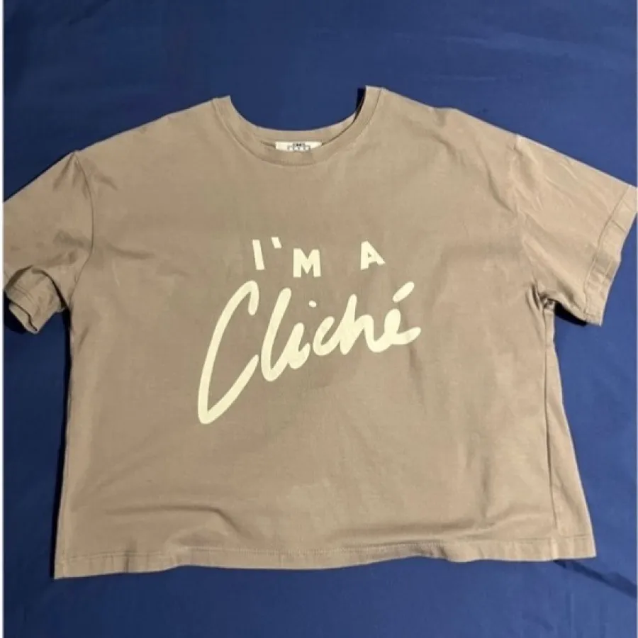 تیشرت طوسی پشت باز