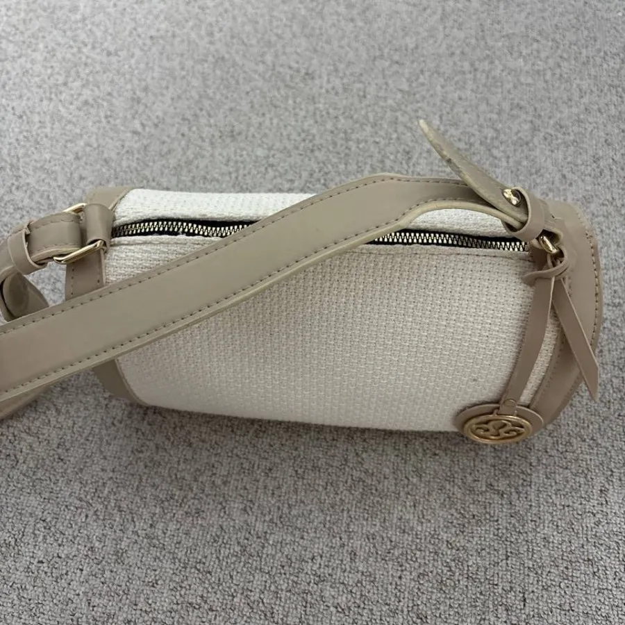 کیف کنفی زنانه