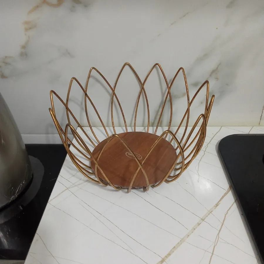 میوه خوری م