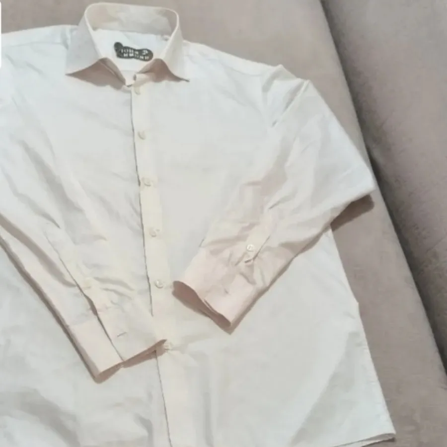 پیراهن مردانه