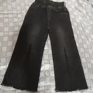 شلوار بچگانه