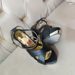 کفش مجلسی GUESS