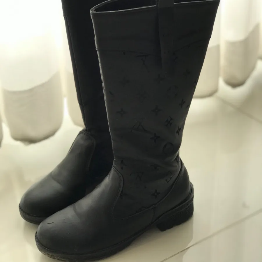 #بوت دخترانه