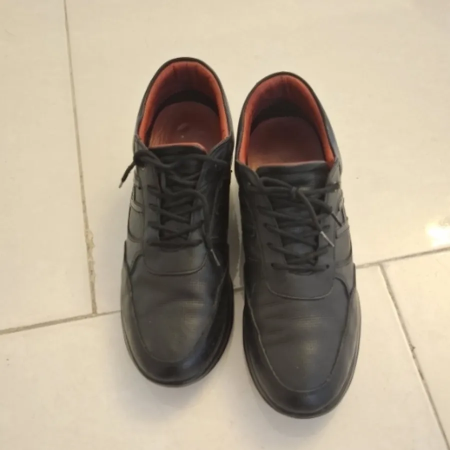 کفش چرم زنانه