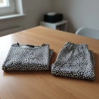 تیشرت شلوار