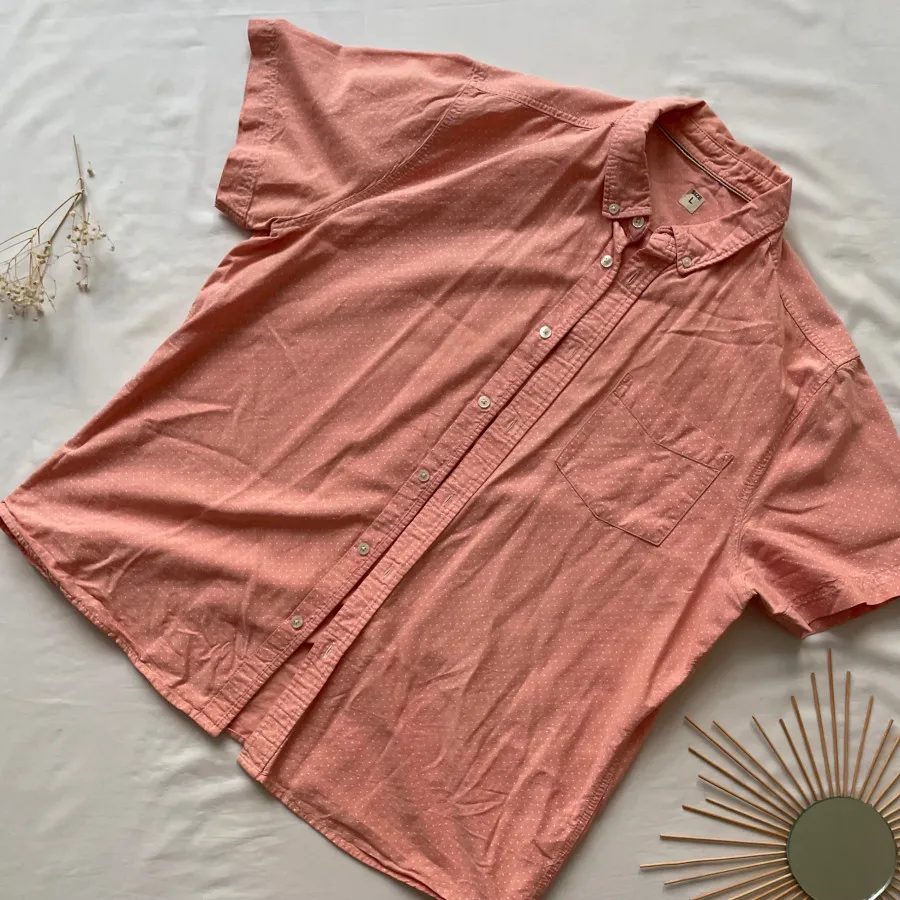 پیراهن مردانه