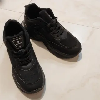 کفش اسپرت زنانه