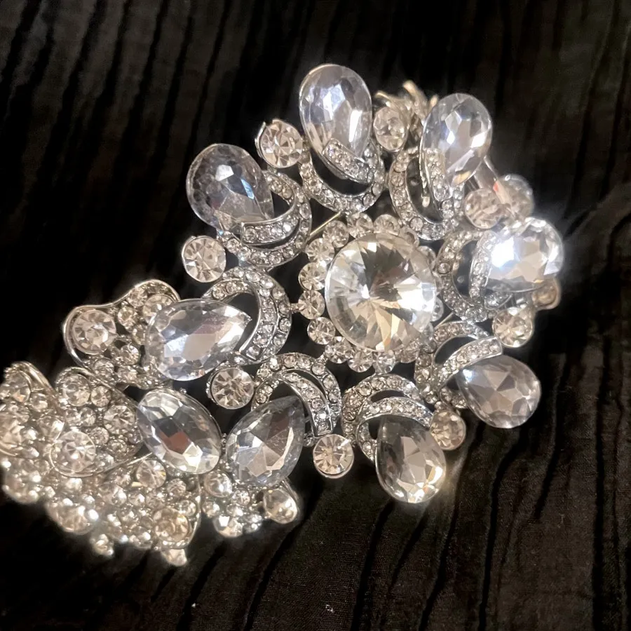 تاج عروس اتریشی