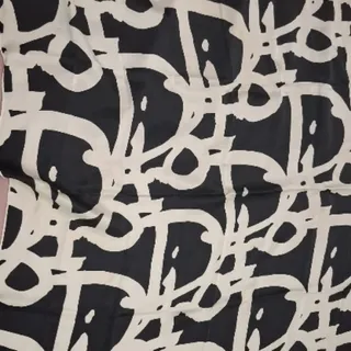 روسری زنانه