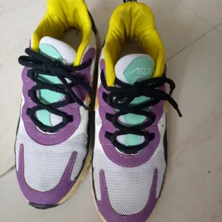 کتونی نایک ویتنام سایز 38