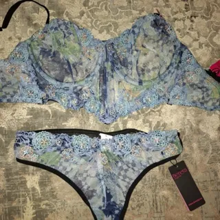 ست لباس زیر