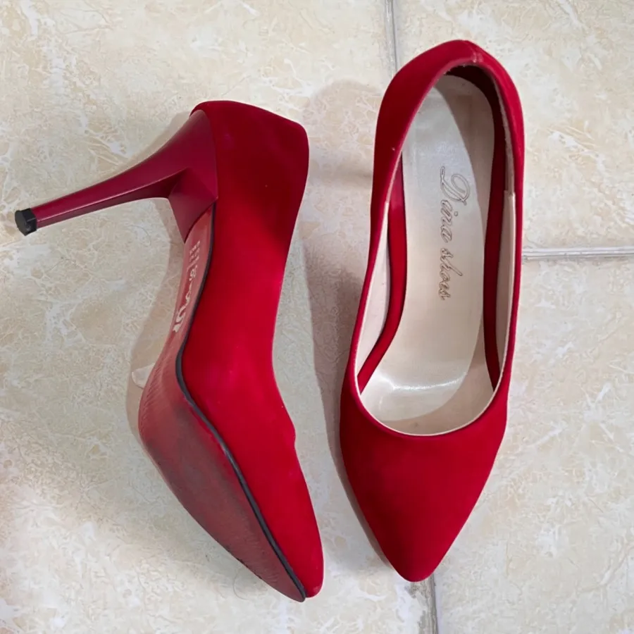 کفش مجلسی قرمز