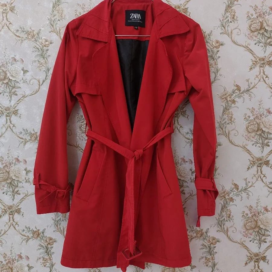 بارانی قرمز زارا