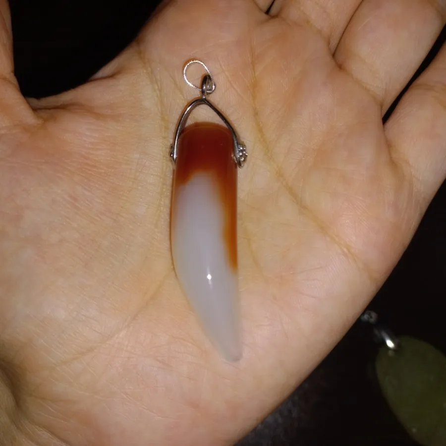 آویز سنگی مدل عاج