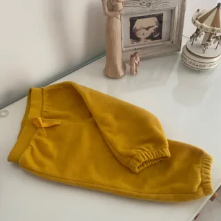 شلوار فوتر زرد hello baby