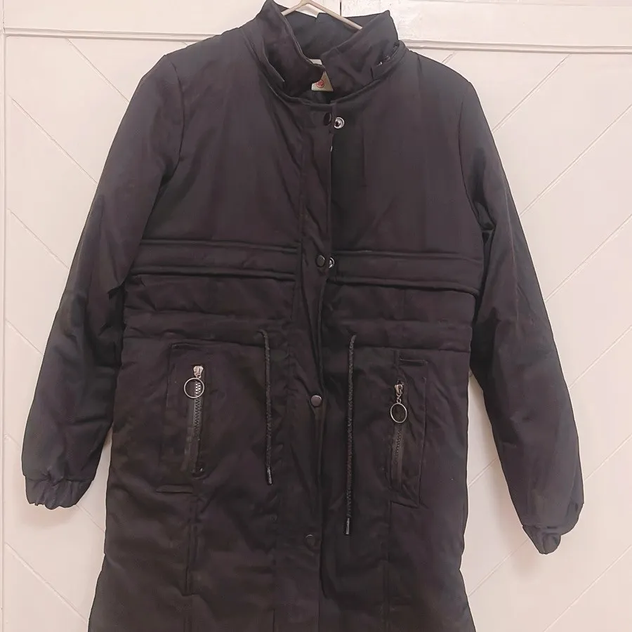 کاپشن زنانه مرتب و تمیز