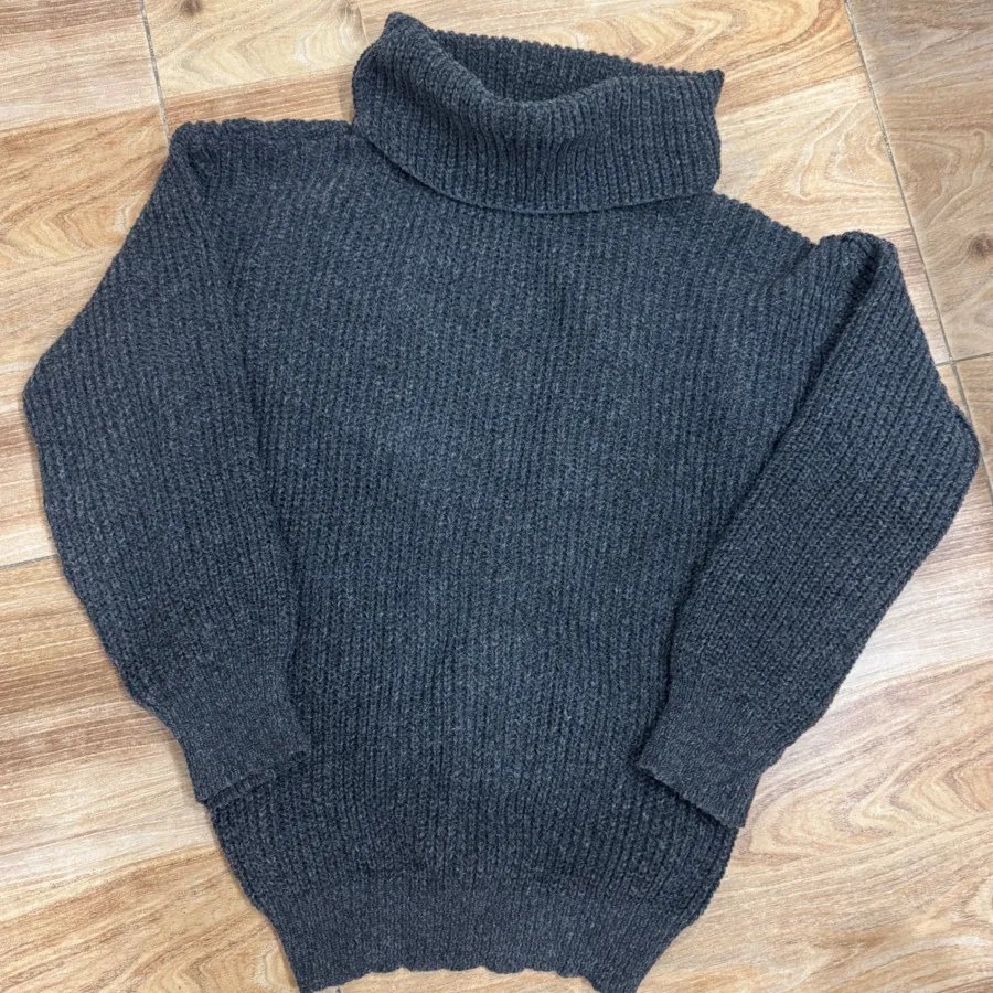 بافت زنانه یقه اسکی