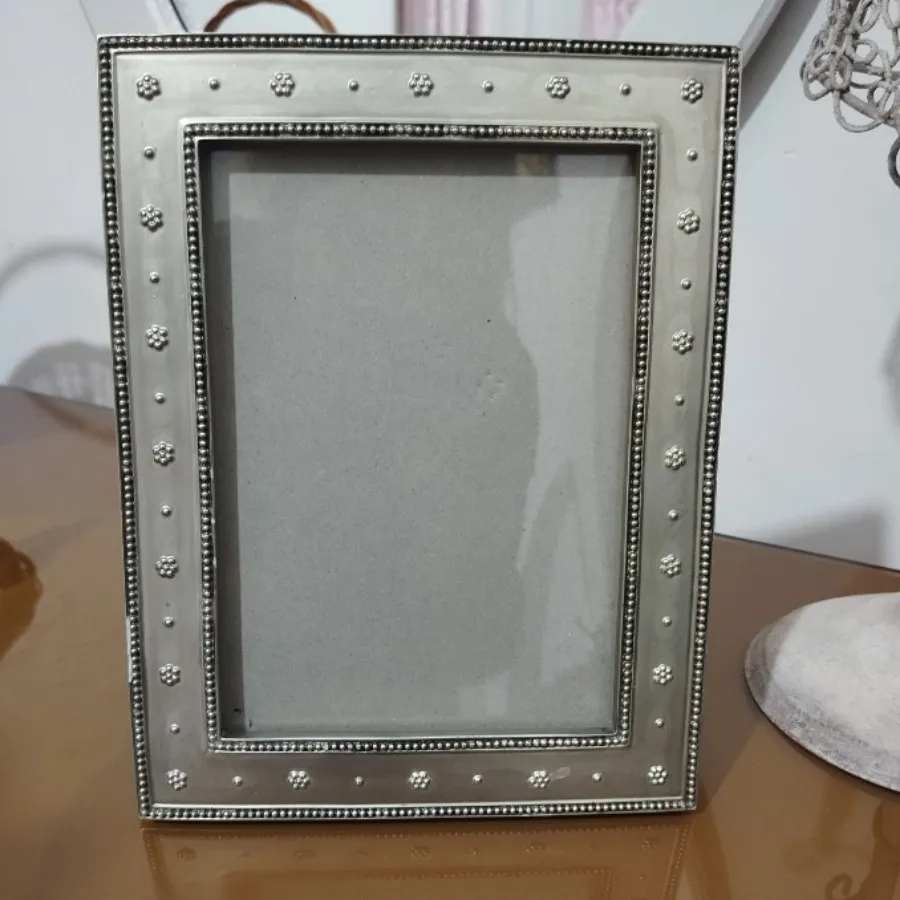 قاب عکس اروپایی