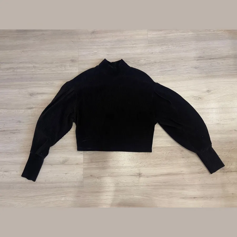 بلوز کراپ برشکا