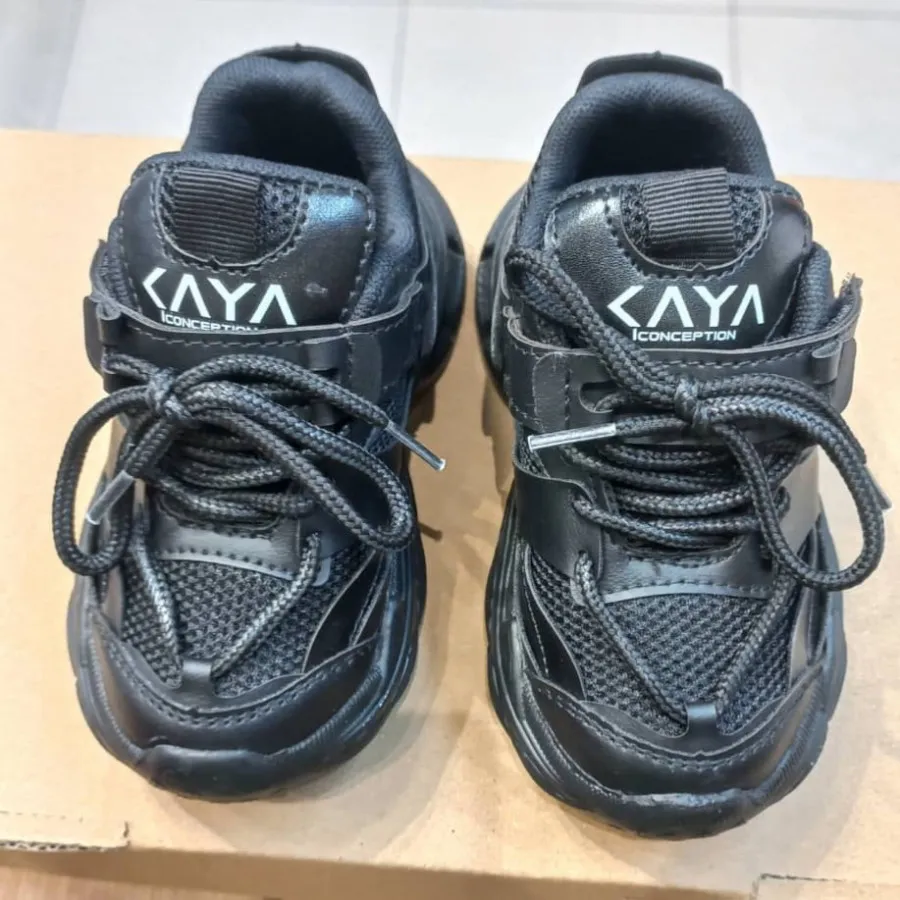 کتونی اسپرت کاملا نو