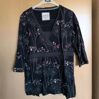 بلوز مشکی طرح دار