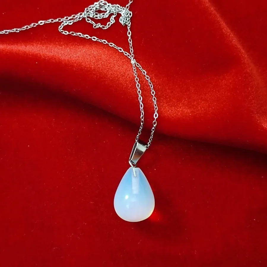 گردنبند سنگ اوپال