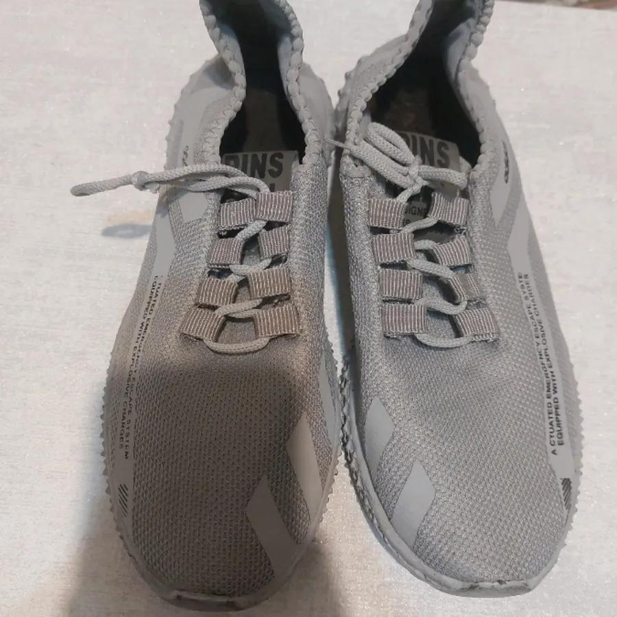 کتونی جورابی طوسی