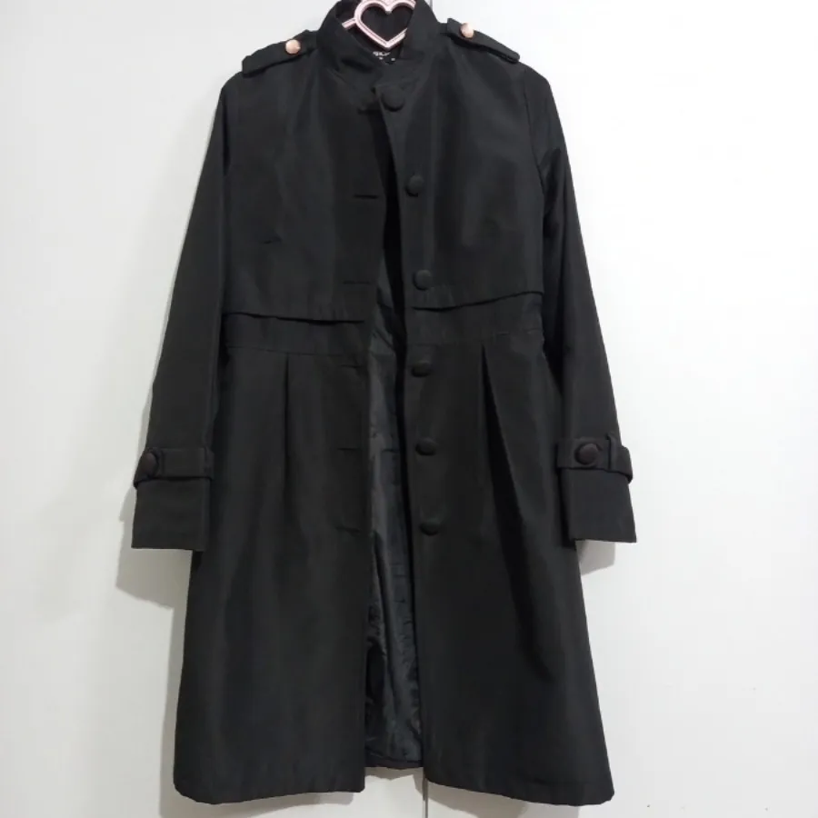 بارونی . بارانی