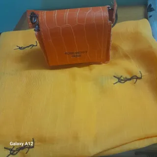 مینی بگ و اسکارف گلدوزی