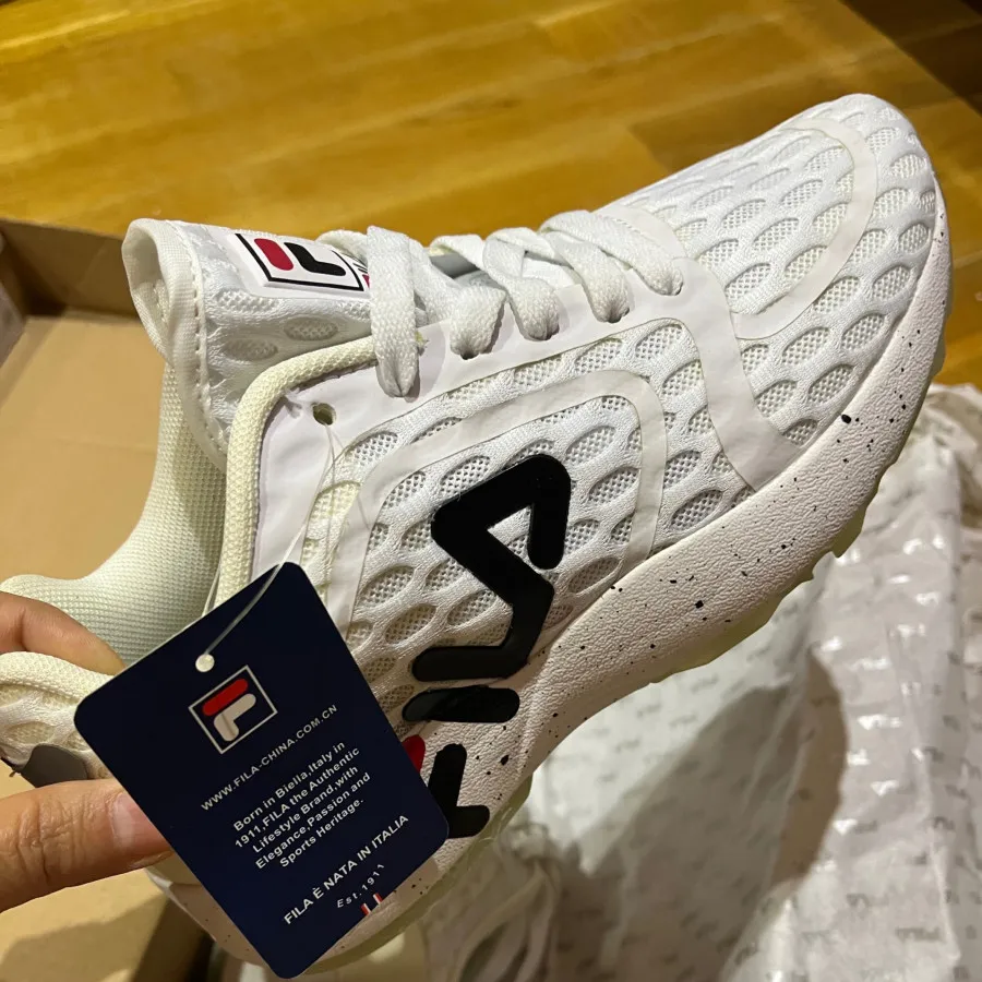 کفش مارک  FILA