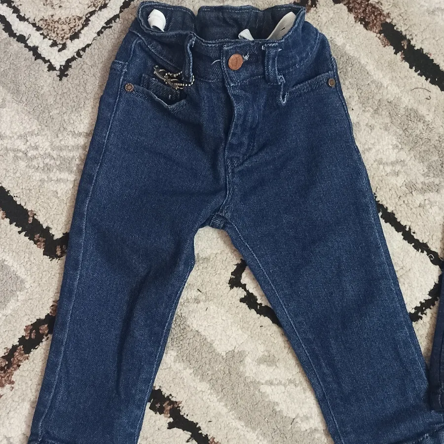 شلوار لی کودکانه